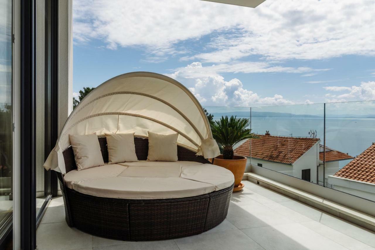 Apartments Villa Dalmatia Traù Esterno foto