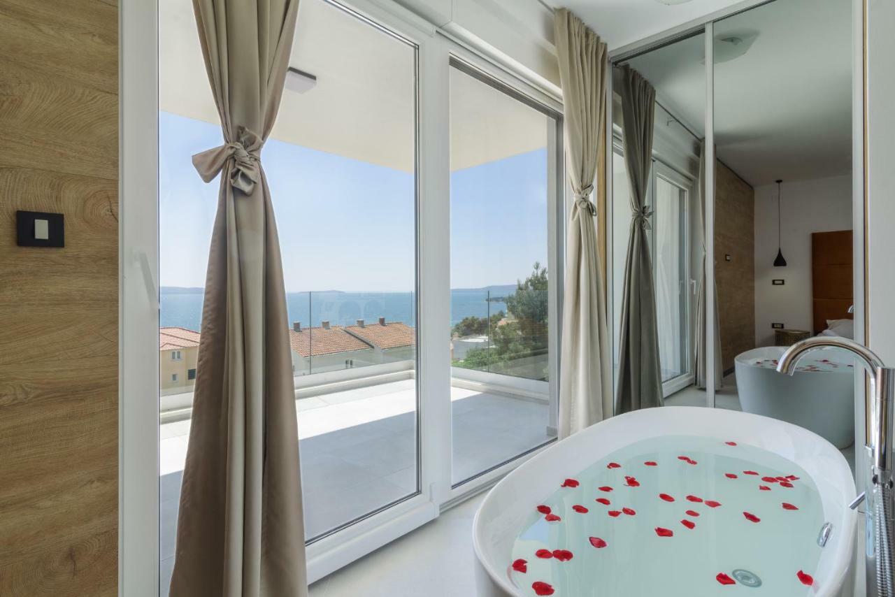 Apartments Villa Dalmatia Traù Esterno foto